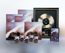 L. Ron Hubbards Road to Freedom – eine scientologische musikalische Darstellung, die den Status einer Goldenen Schallplatte erreichte. 